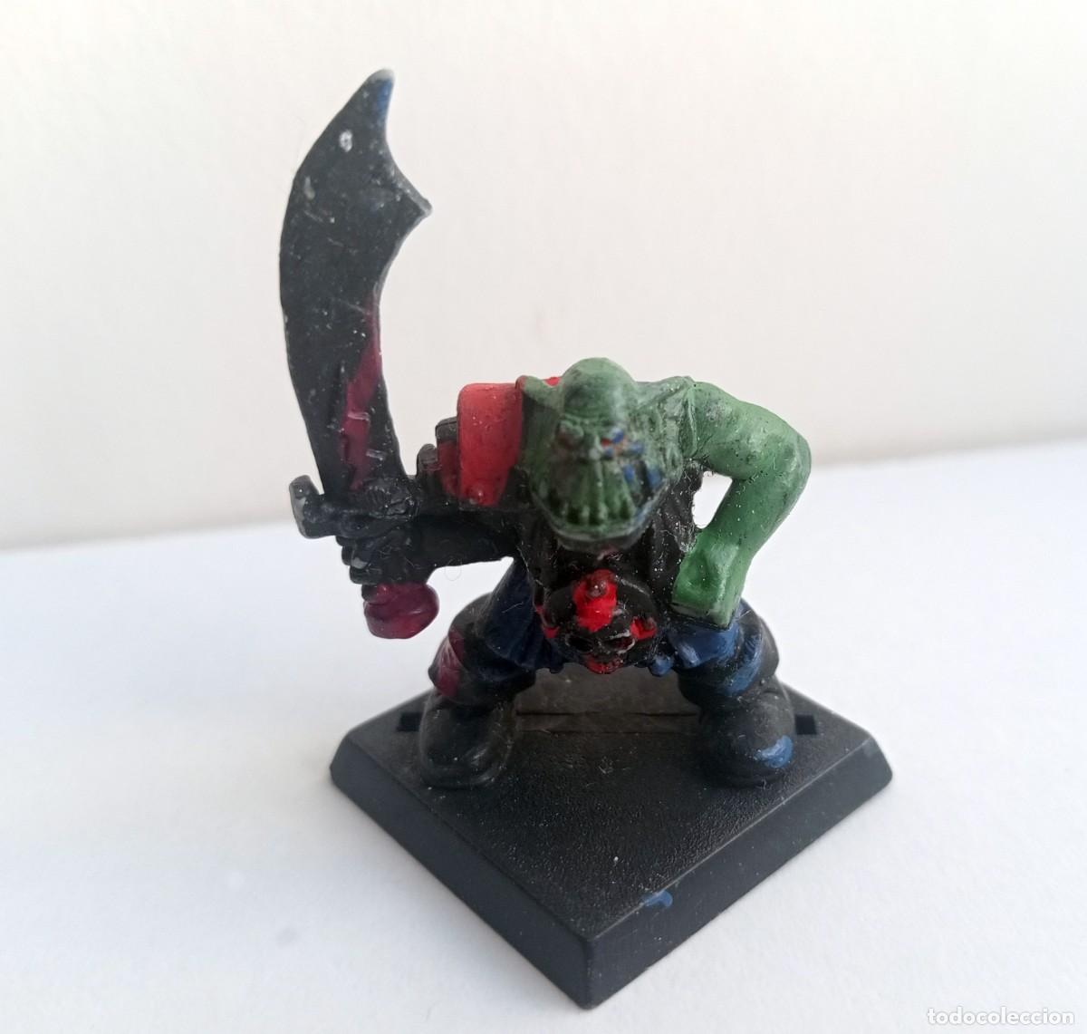 Juegos antiguos: FIGURA WARHAMMER PLASTICO - Foto 1