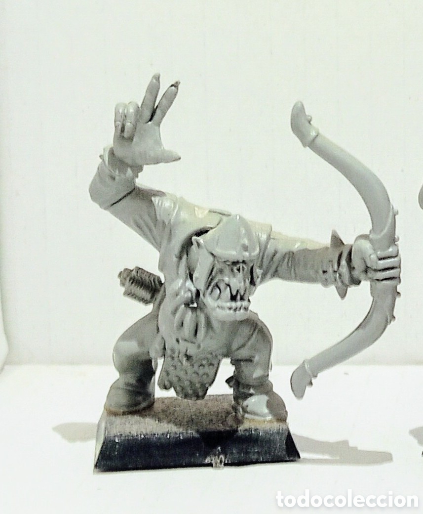 Juegos antiguos: LOTE 102 /ORCOS arqueros/ WARHAMMER / - Foto 3