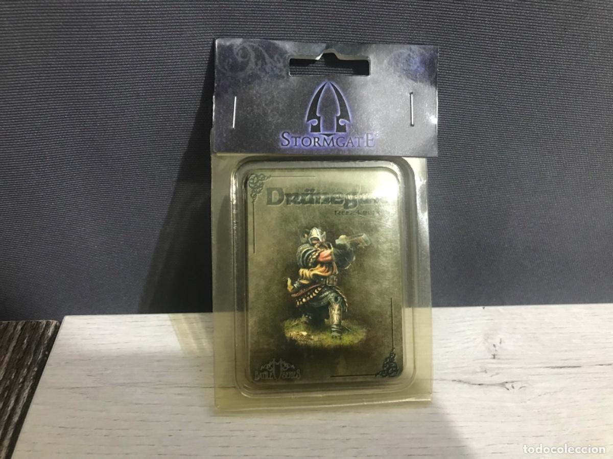 Juegos antiguos: figura Warhammer Drunegar - Foto 1