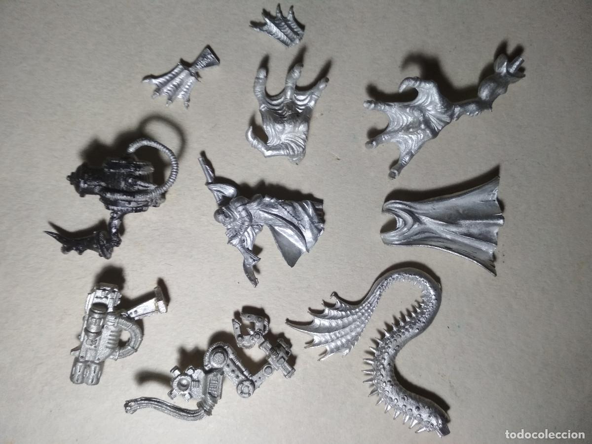 Juegos antiguos: Despiece figuras warhammer - Foto 1