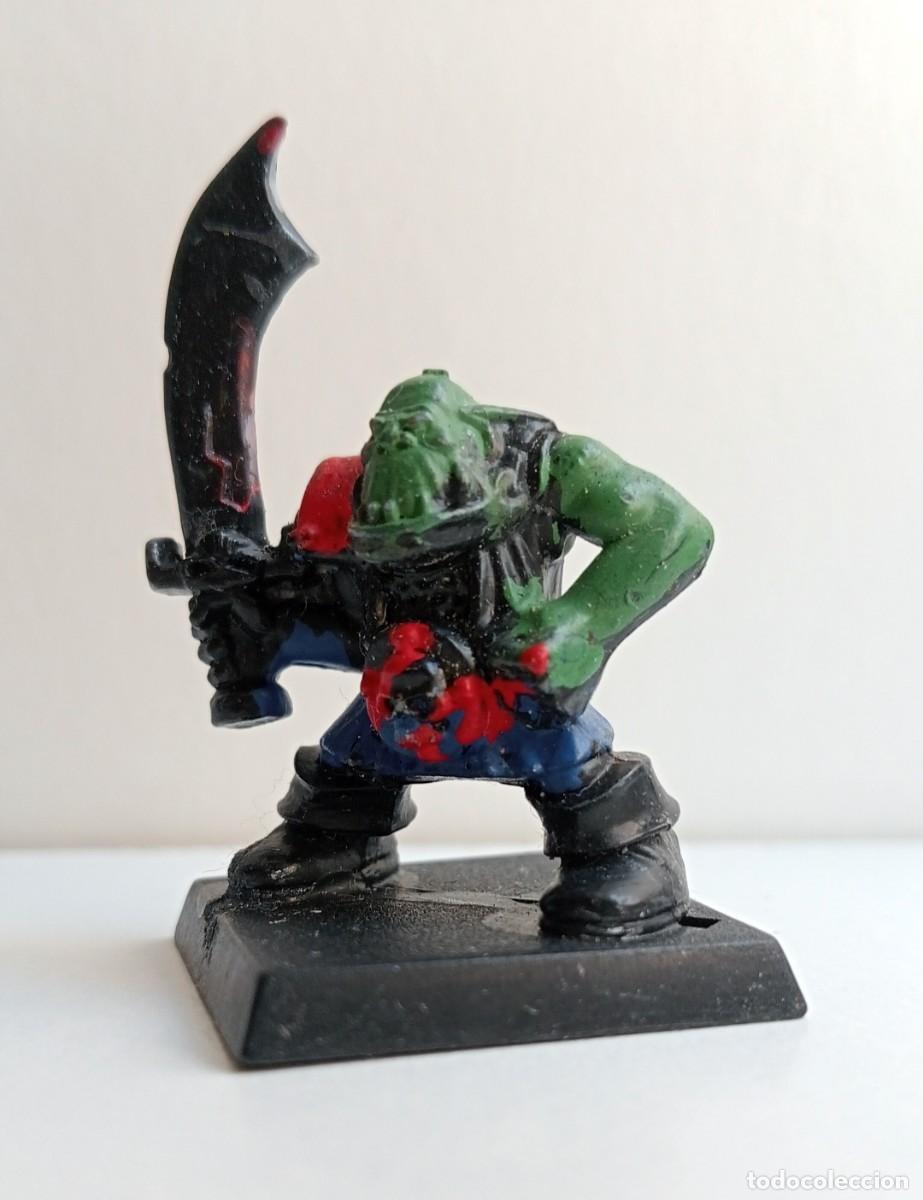 Juegos antiguos: FIGURA WARHAMMER PLASTICO - Foto 1