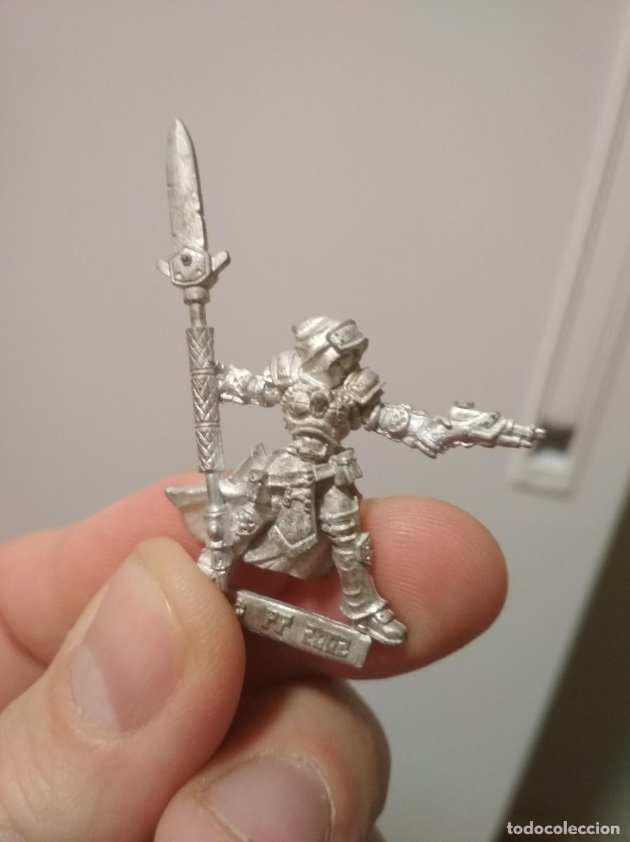 Juegos antiguos: Miniatura escala warhammer - Foto 1