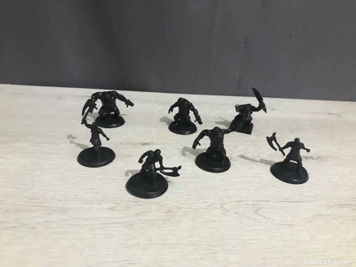 Juegos antiguos: Lote de 7 figuras warhammer - Foto 1