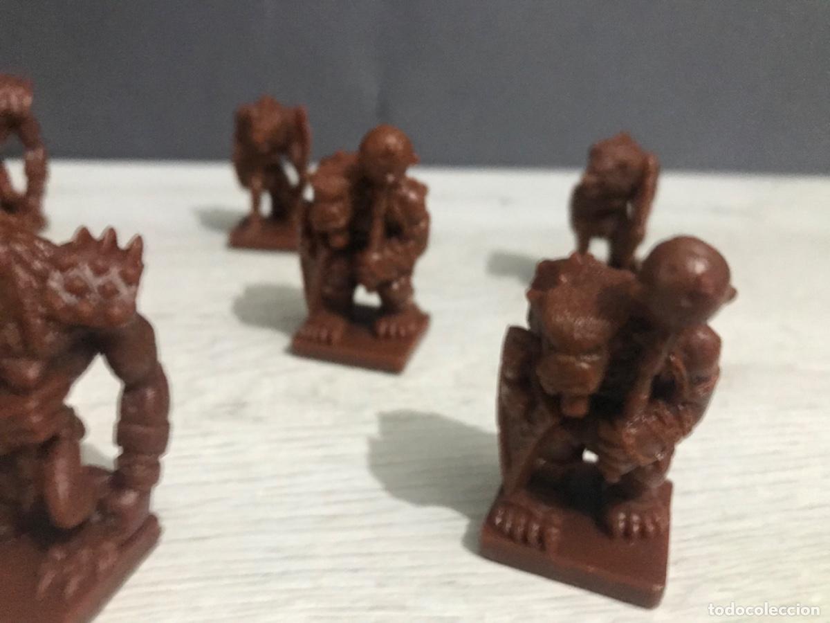 Juegos antiguos: Lote de 10 figuras warhammer - Foto 5