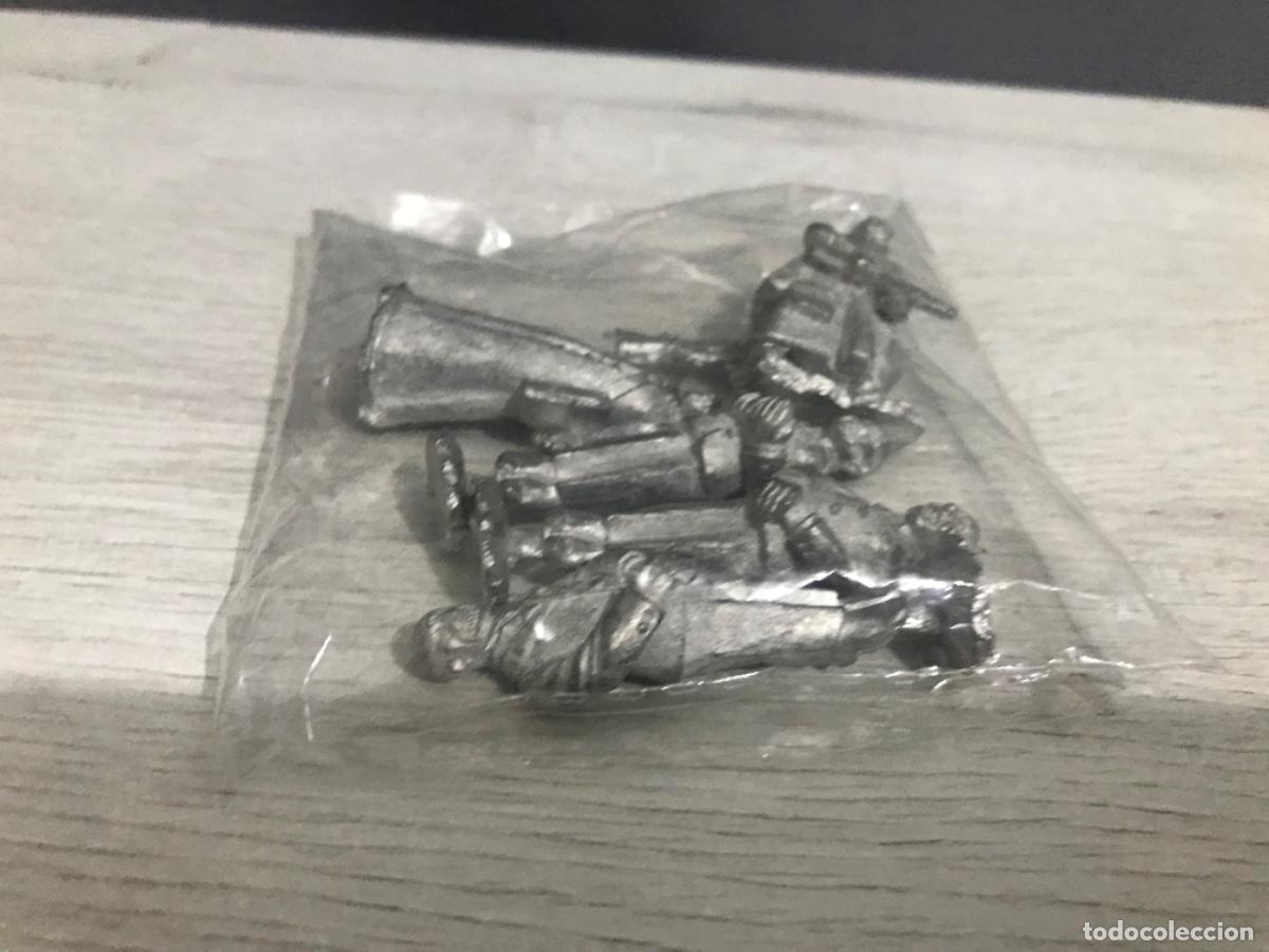 Juegos antiguos: Lote de figuras Warhamer - Foto 11