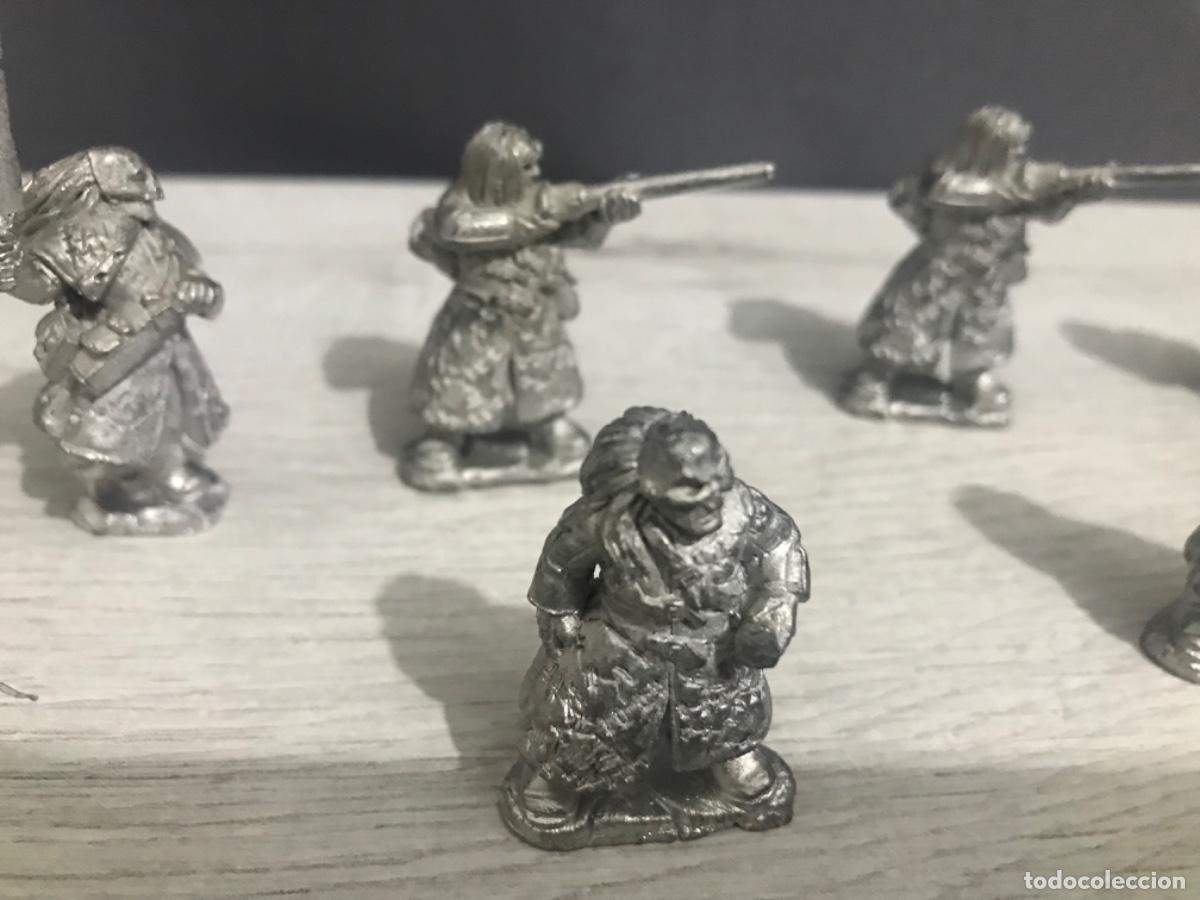 Juegos antiguos: Lote de figuras Warhamer - Foto 6