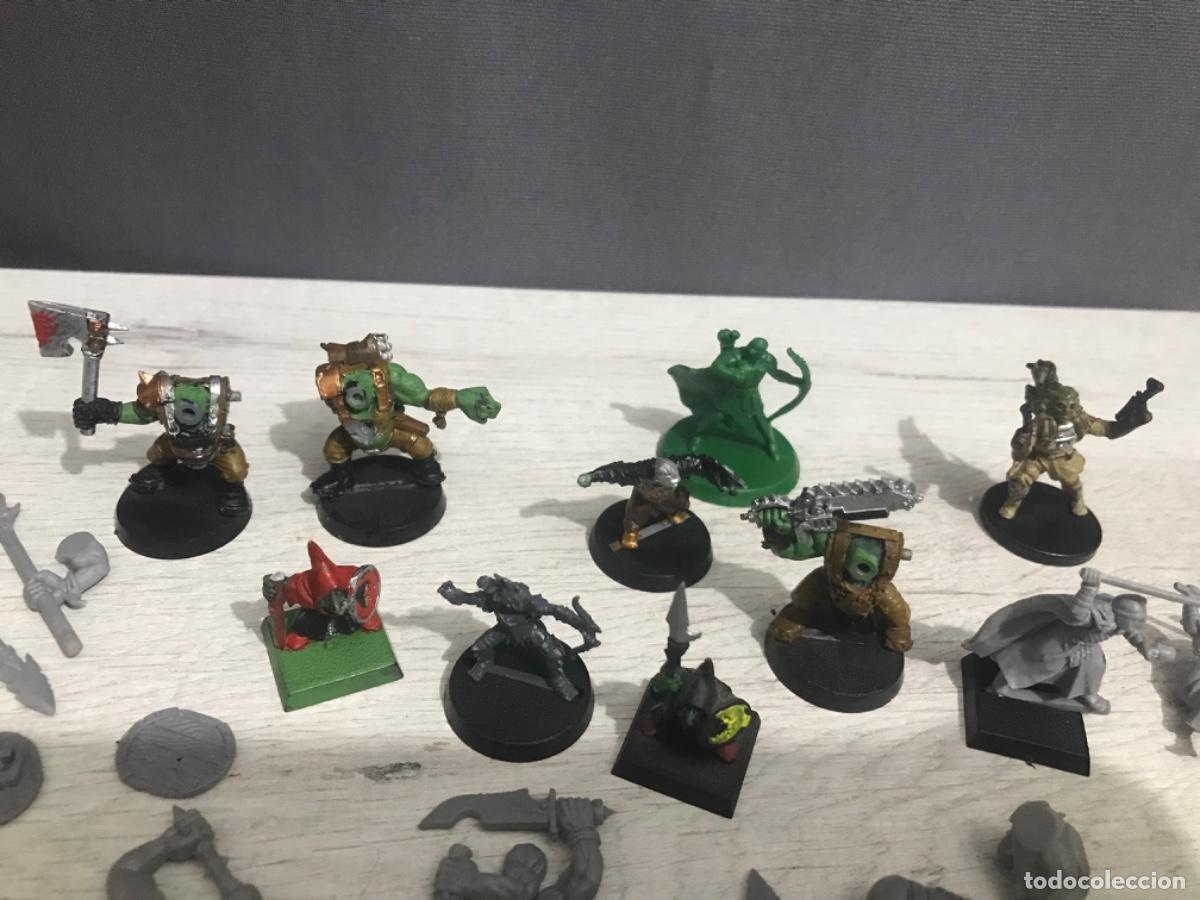 Juegos antiguos: Lote de figuras warhamer - Foto 2