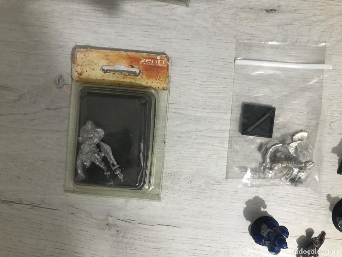 Juegos antiguos: Lote de figuras y accesorios warhammer - Foto 8