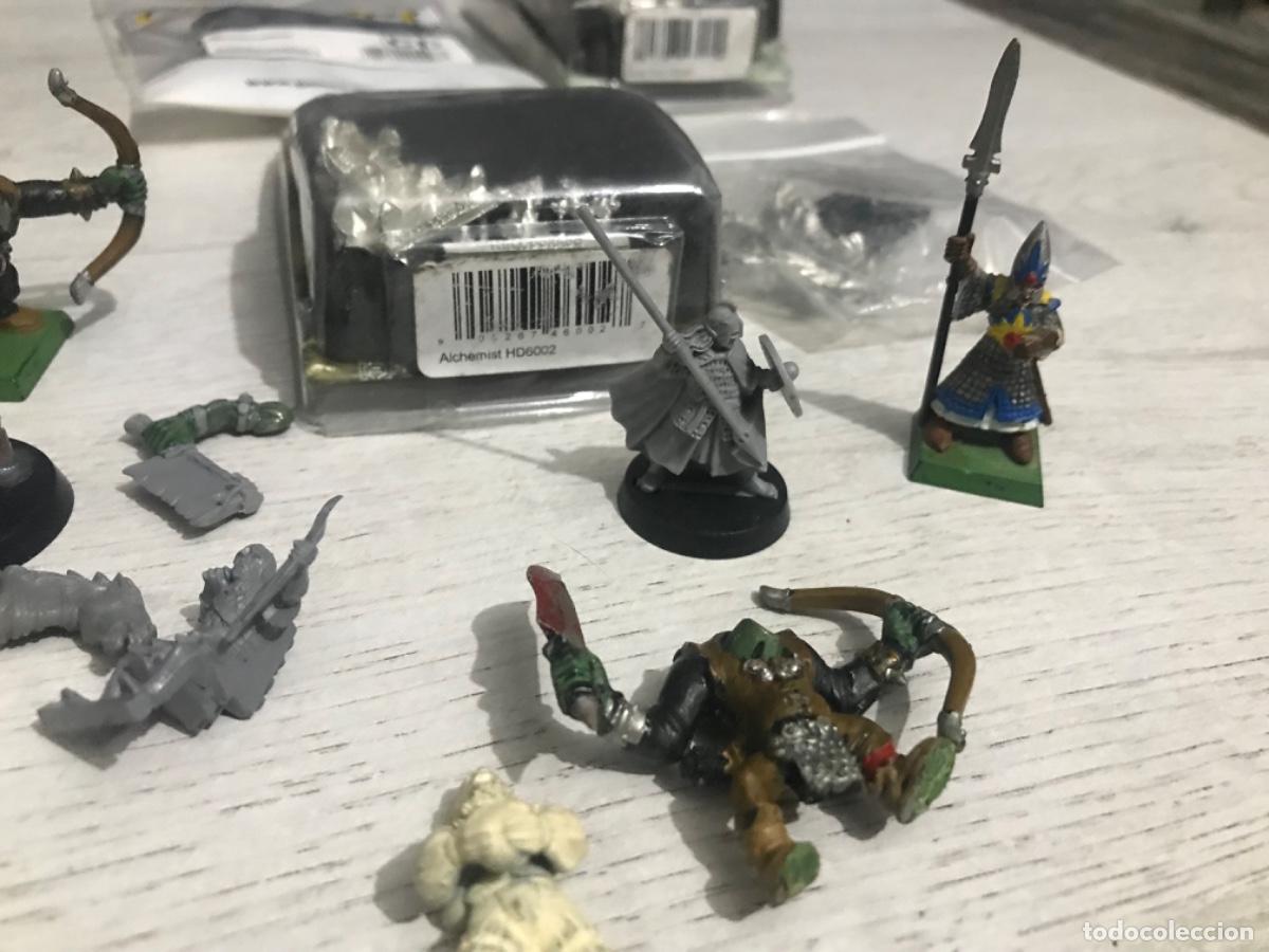 Juegos antiguos: Lote de figuras y accesorios warhammer - Foto 10