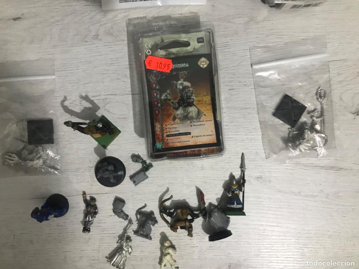 Juegos antiguos: Lote de figuras y accesorios warhammer - Foto 16
