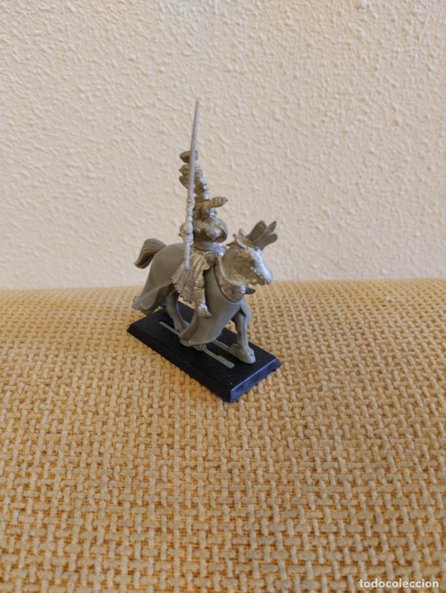 Juegos antiguos: Figura a caballo Warhammer - Foto 2
