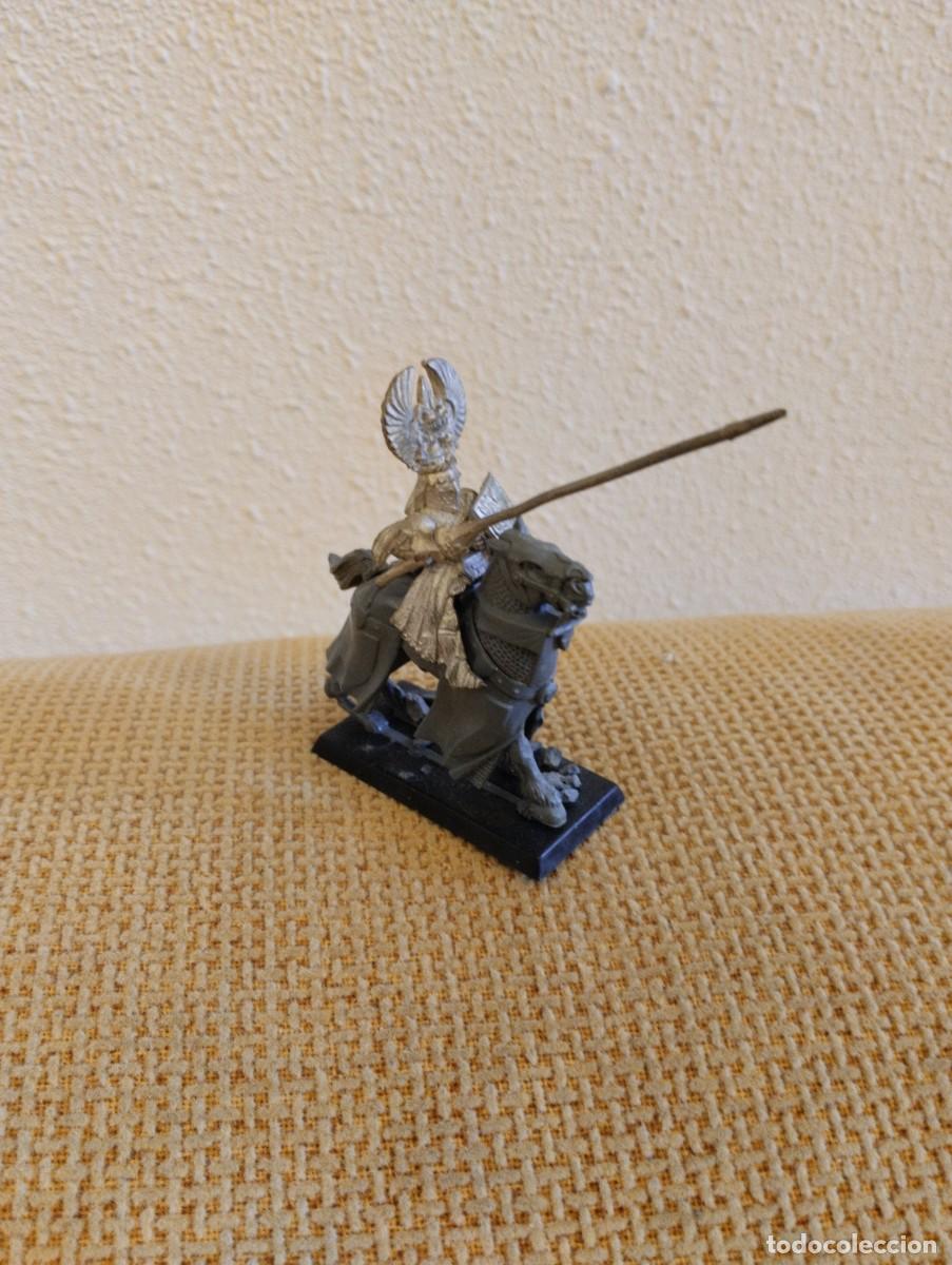 Juegos antiguos: Figura a caballo Warhammer - Foto 2