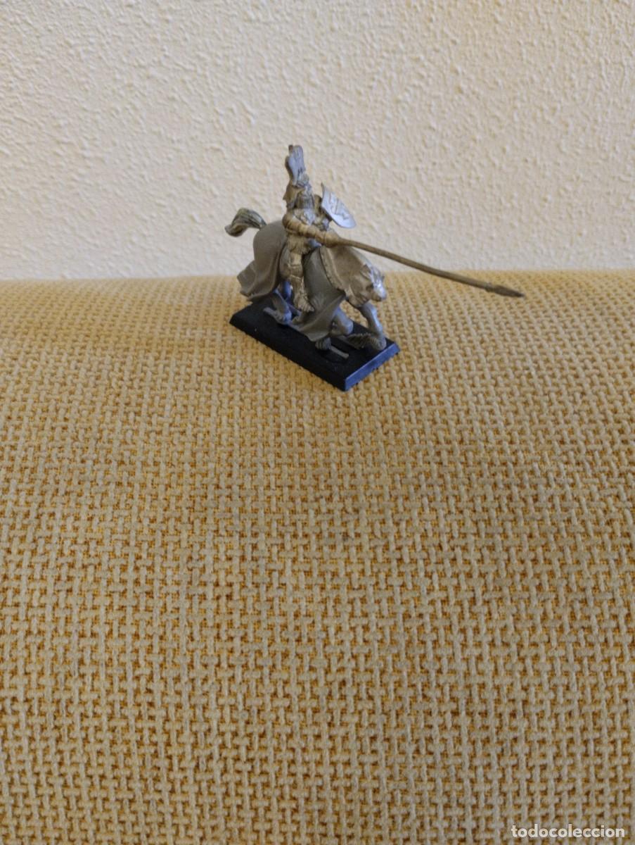 Juegos antiguos: Figura a caballo Warhammer - Foto 2