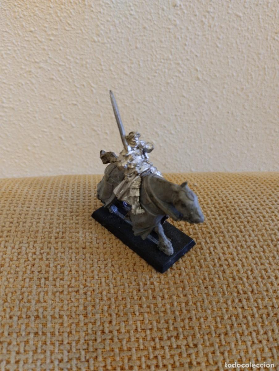 Juegos antiguos: Figura a caballo Warhammer - Foto 2