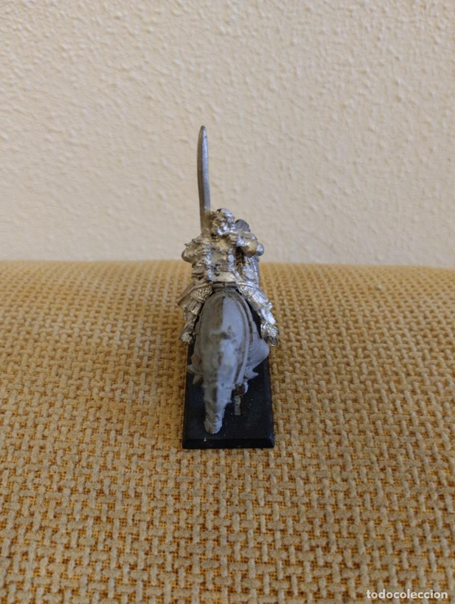 Juegos antiguos: Figura a caballo Warhammer - Foto 3