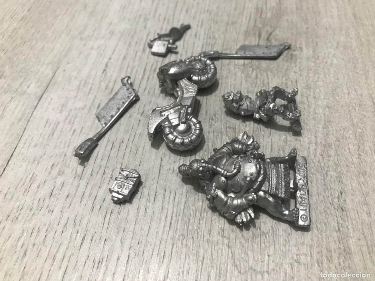 Juegos antiguos: Lote de figuras warhammer - Foto 3