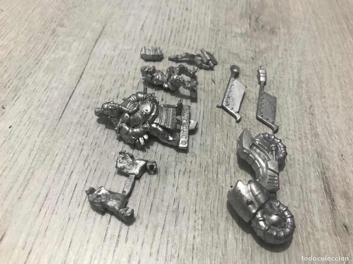 Juegos antiguos: Lote de figuras warhammer - Foto 3