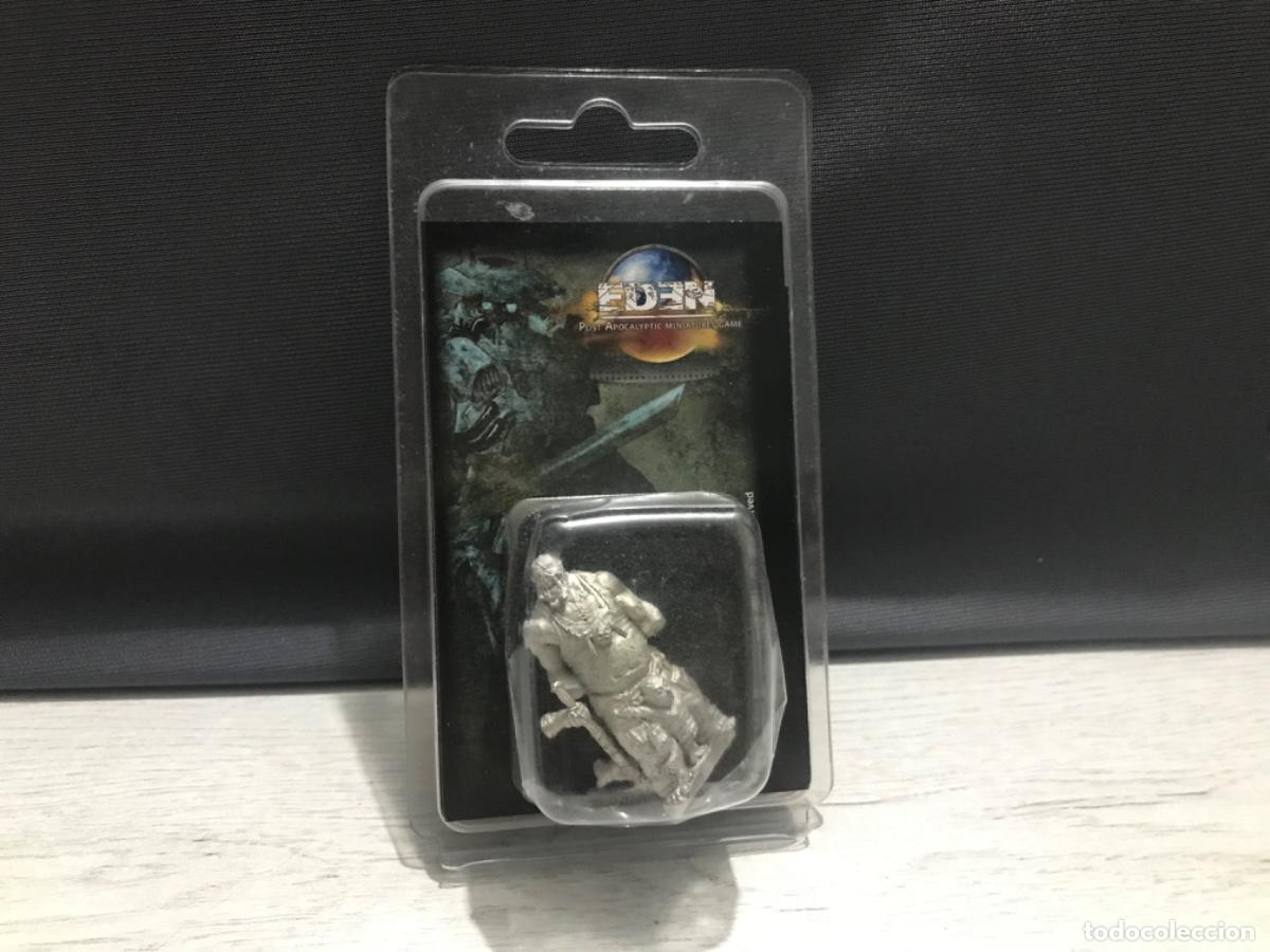 Juegos antiguos: Bl&iacute;ster Figura warhammer - Foto 1