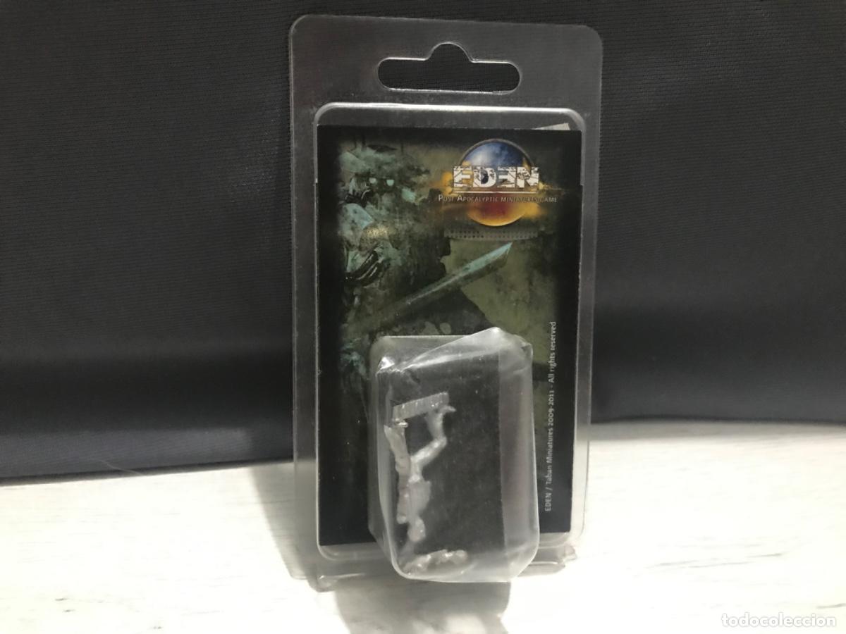 Juegos antiguos: Bl&iacute;ster Figura warhammer - Foto 1