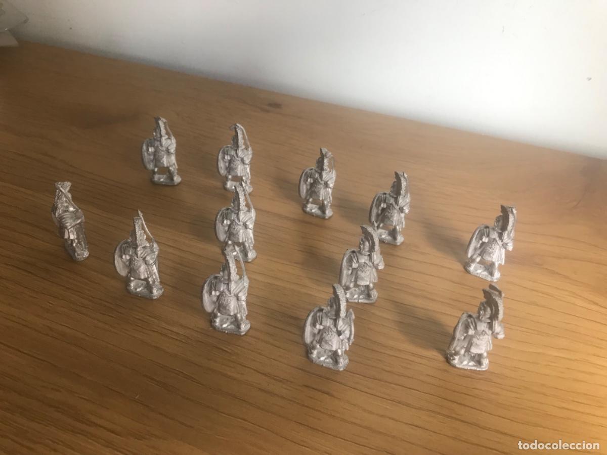 Juegos antiguos: Lote de figura warhammer - Foto 9