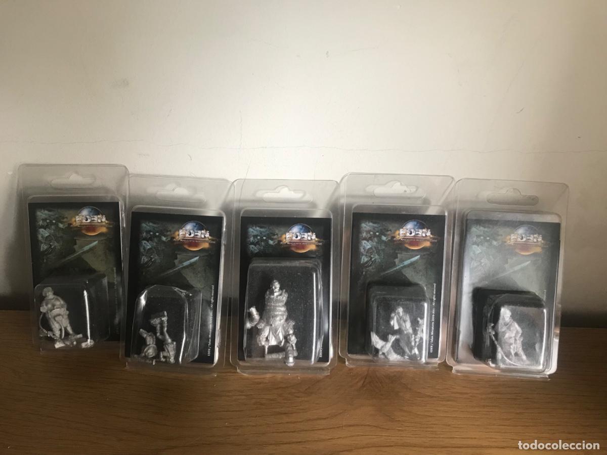 Juegos antiguos: Lote de 5 bl&iacute;ster warhammer - Foto 1