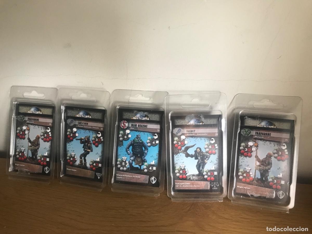 Juegos antiguos: Lote de 5 bl&iacute;ster warhammer - Foto 2