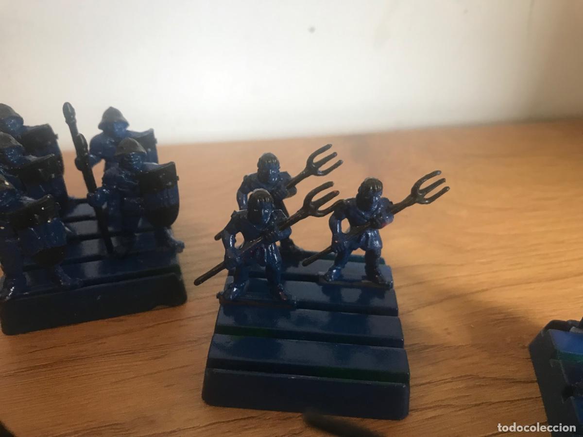 Juegos antiguos: Lote de figuras tipo warhammer - Foto 9