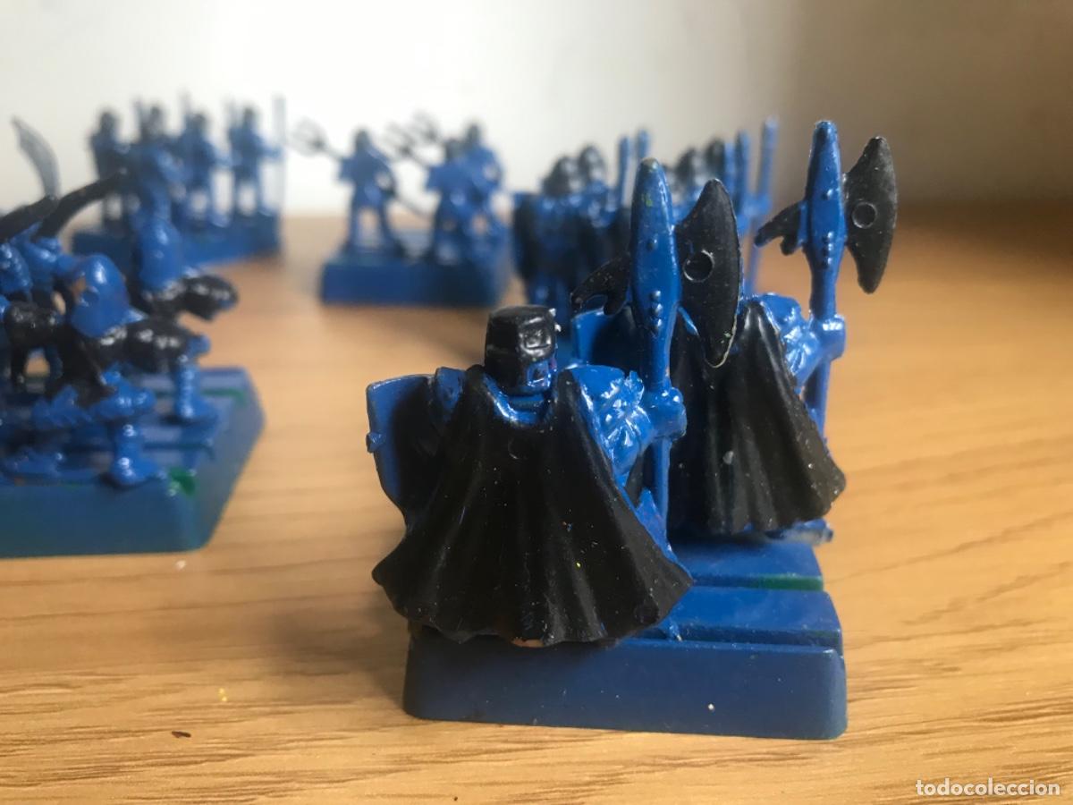 Juegos antiguos: Lote de figuras tipo warhammer - Foto 15