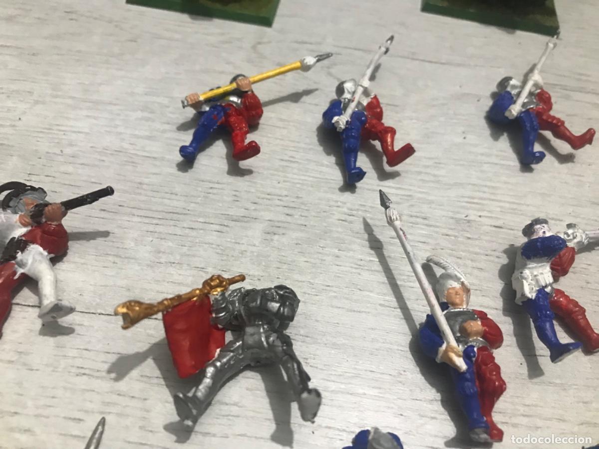 Juegos antiguos: Lote de figuras warhamer - Foto 13