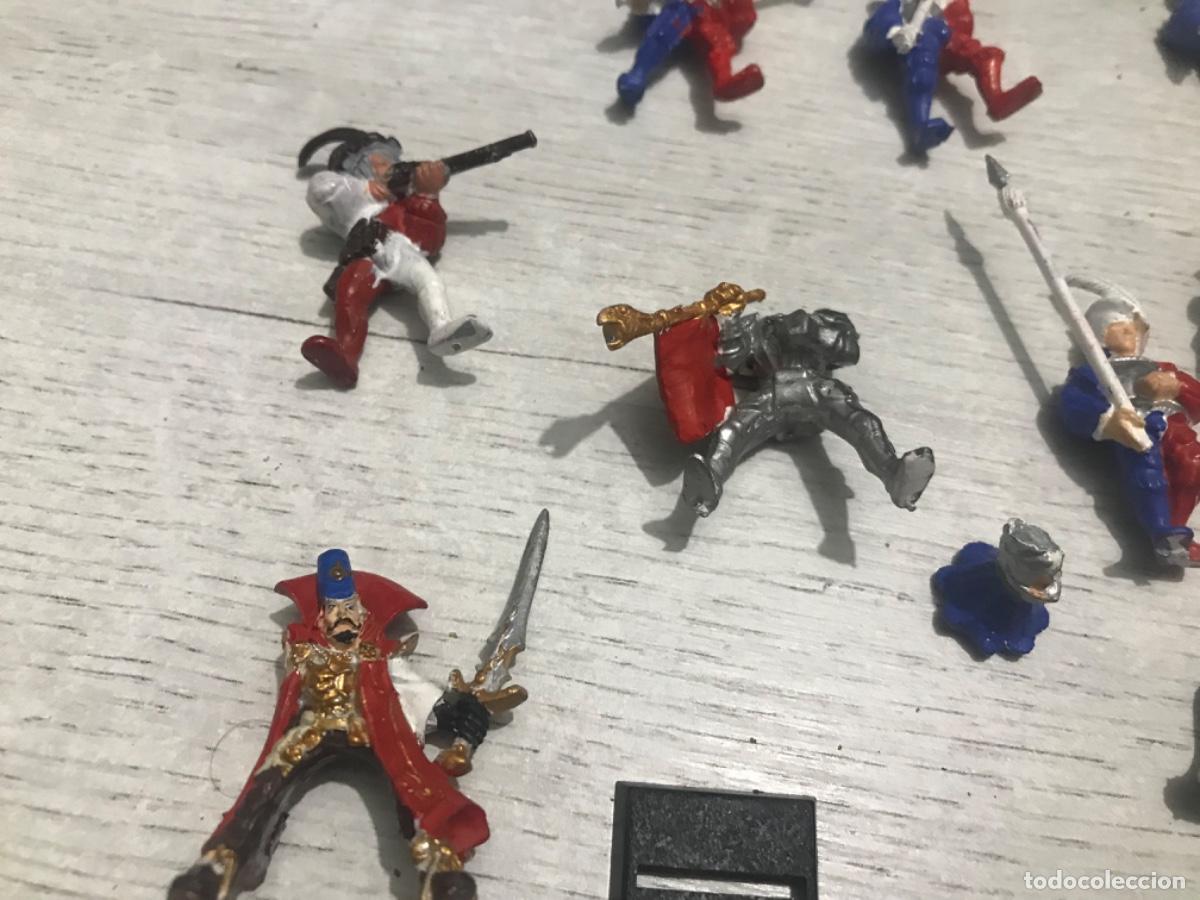 Juegos antiguos: Lote de figuras warhamer - Foto 14