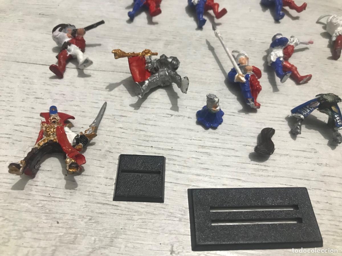 Juegos antiguos: Lote de figuras warhamer - Foto 15