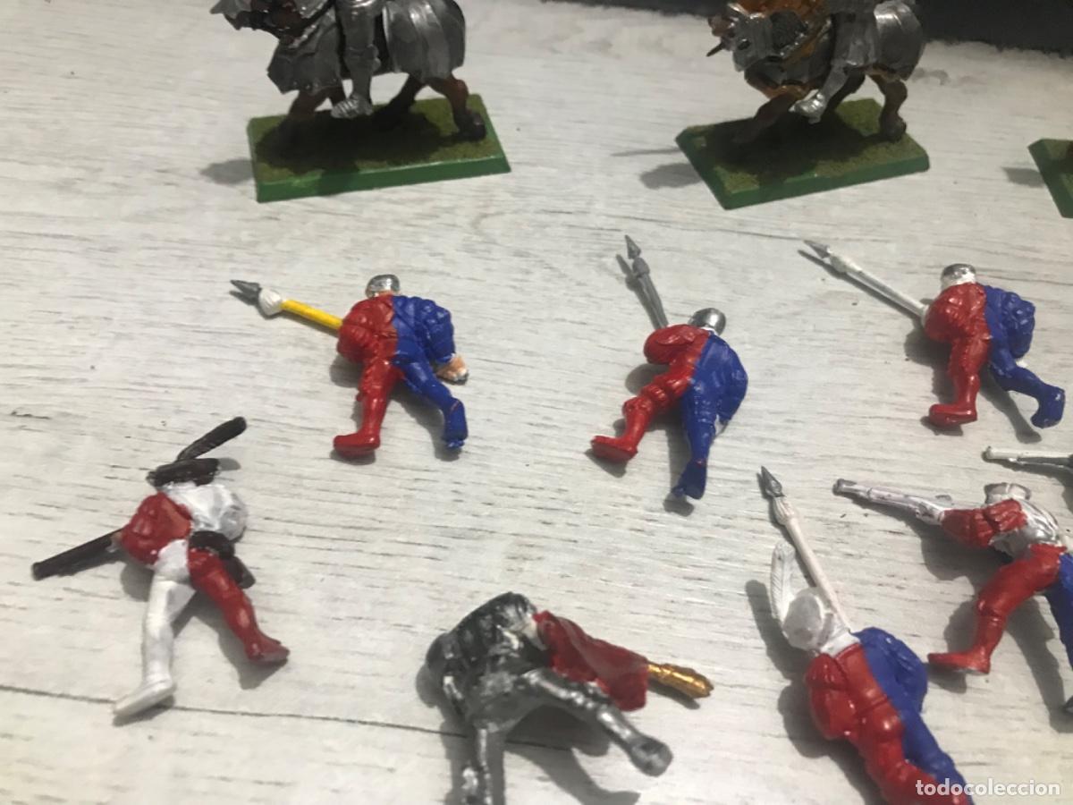 Juegos antiguos: Lote de figuras warhamer - Foto 21