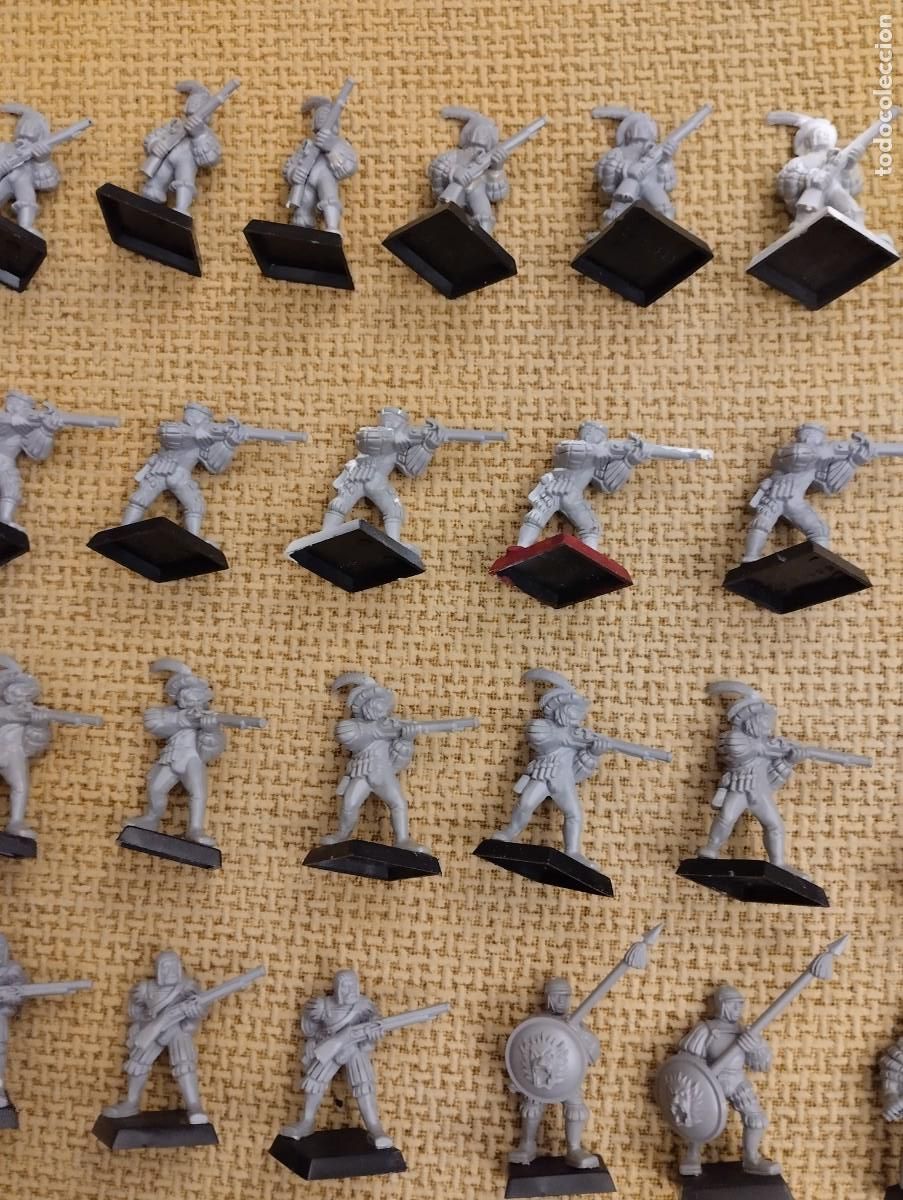 Juegos antiguos: Lote mu&ntilde;ecos pl&aacute;stico Warhammer - Foto 3