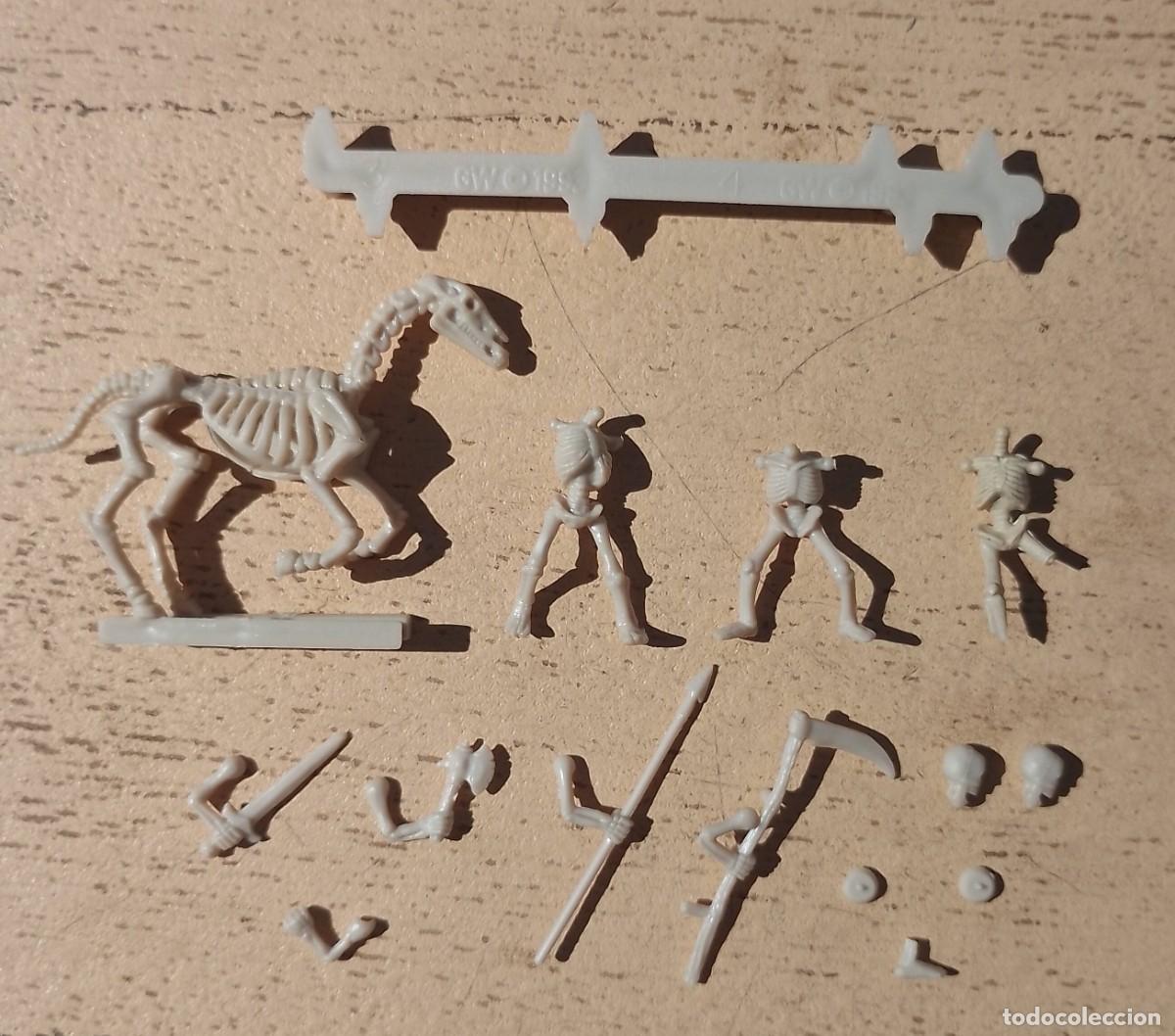 Juegos antiguos: Lote Calaveras Warhammer - Foto 1