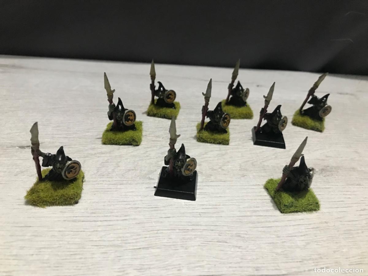 Juegos antiguos: Lote de 9 figuras Warhammer Goblins - Foto 1