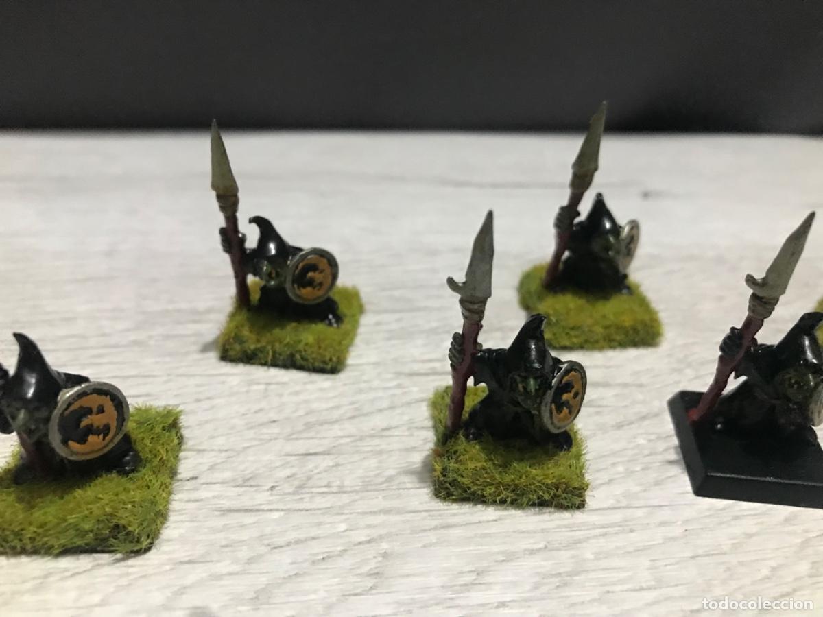 Juegos antiguos: Lote de 9 figuras Warhammer Goblins - Foto 6