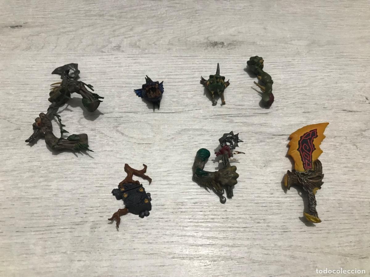 Juegos antiguos: Lote de cabezas y brazos Warhammer para custon - Foto 1