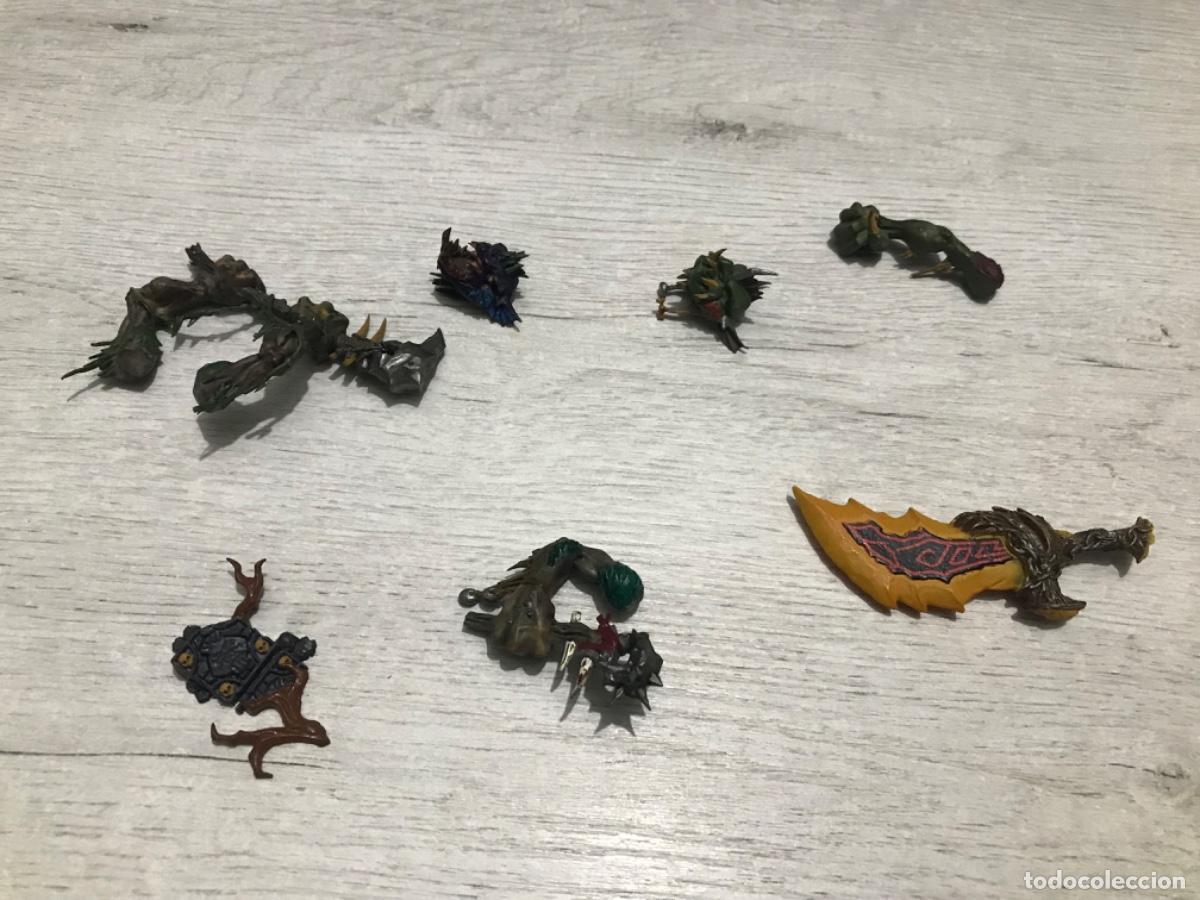 Juegos antiguos: Lote de cabezas y brazos Warhammer para custon - Foto 18