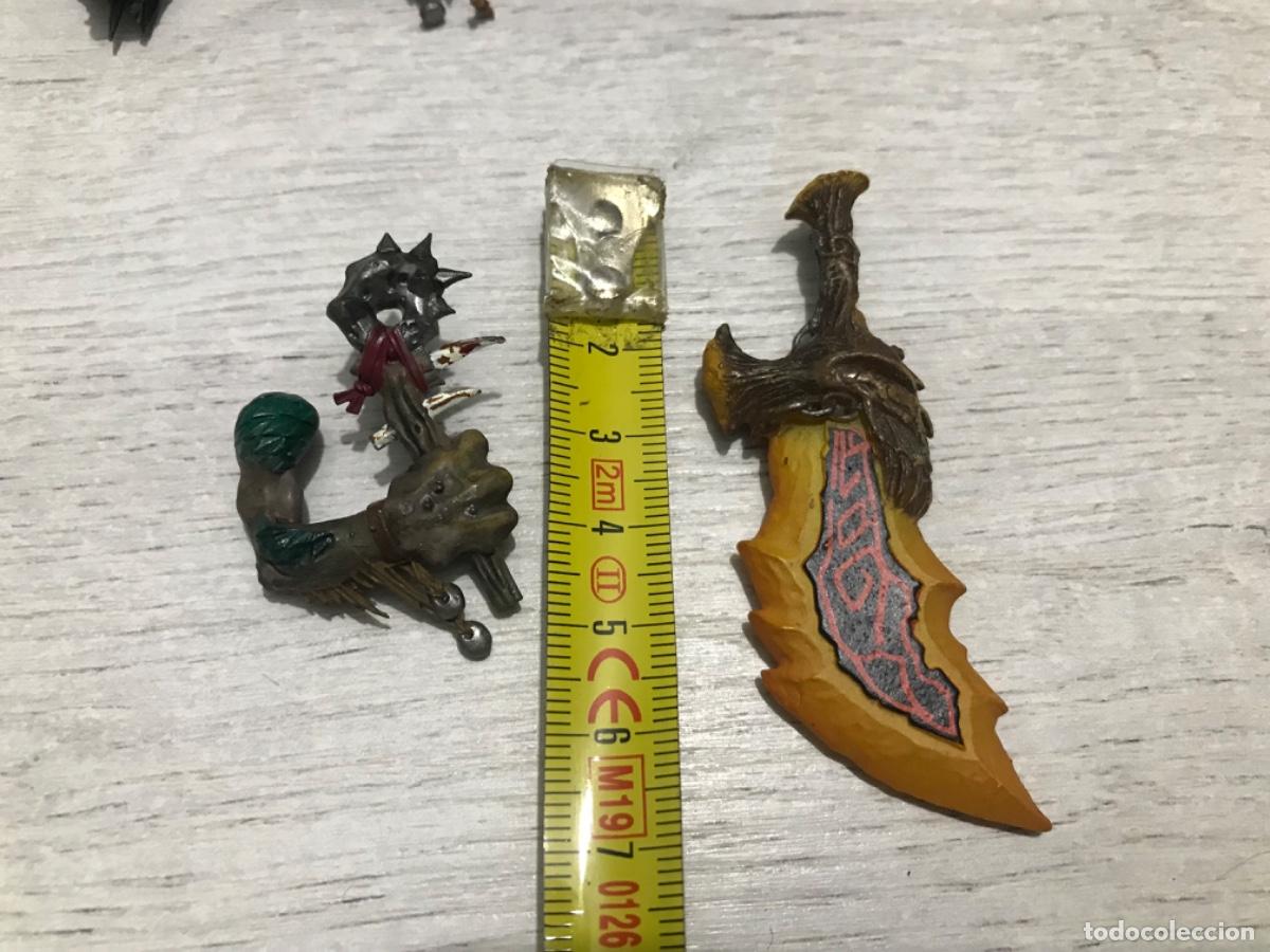 Juegos antiguos: Lote de cabezas y brazos Warhammer para custon - Foto 28