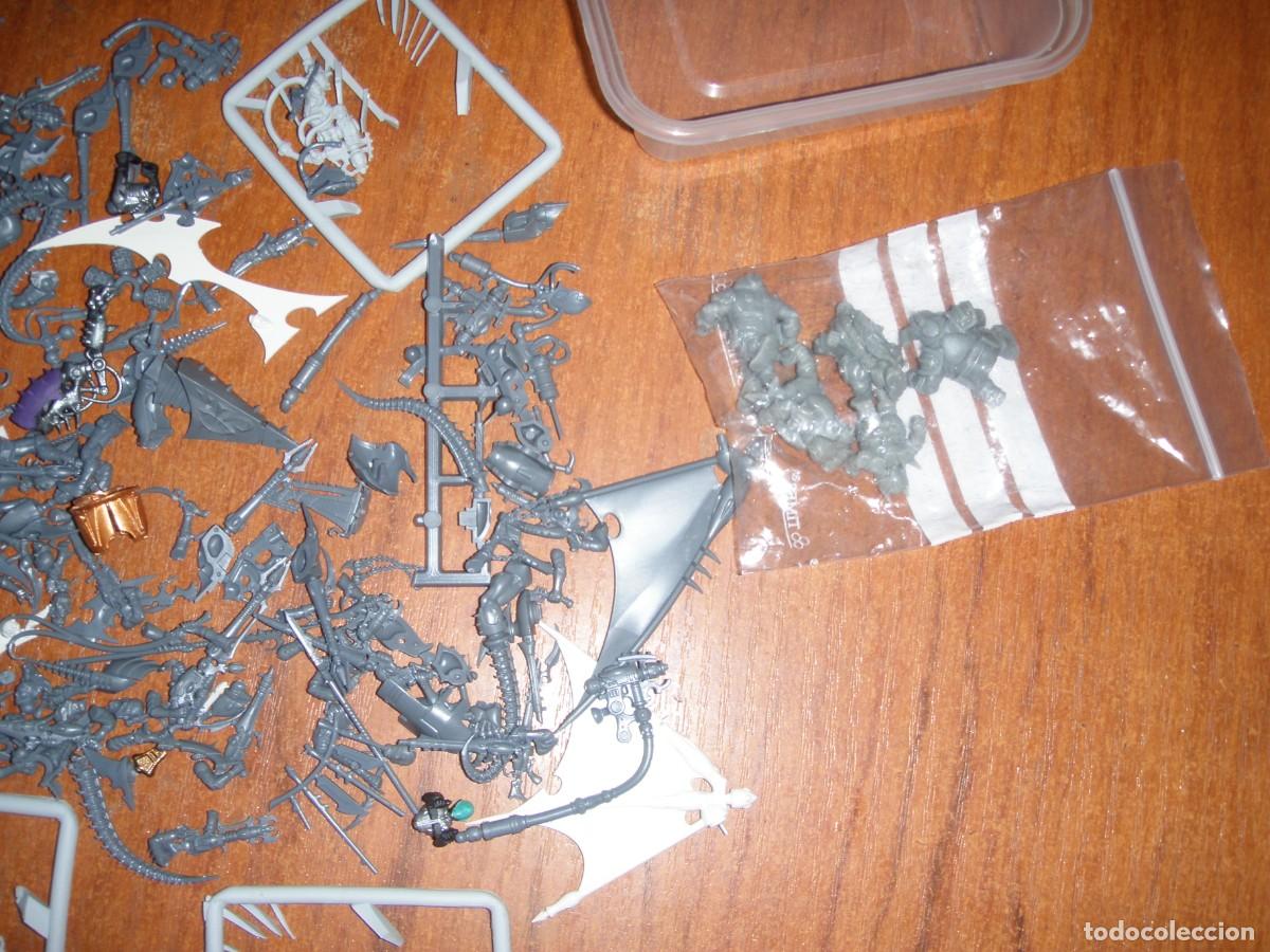 Juegos antiguos: MATERIAL VARIADO MUCHAS PIEZAS WARHAMMER - Foto 3