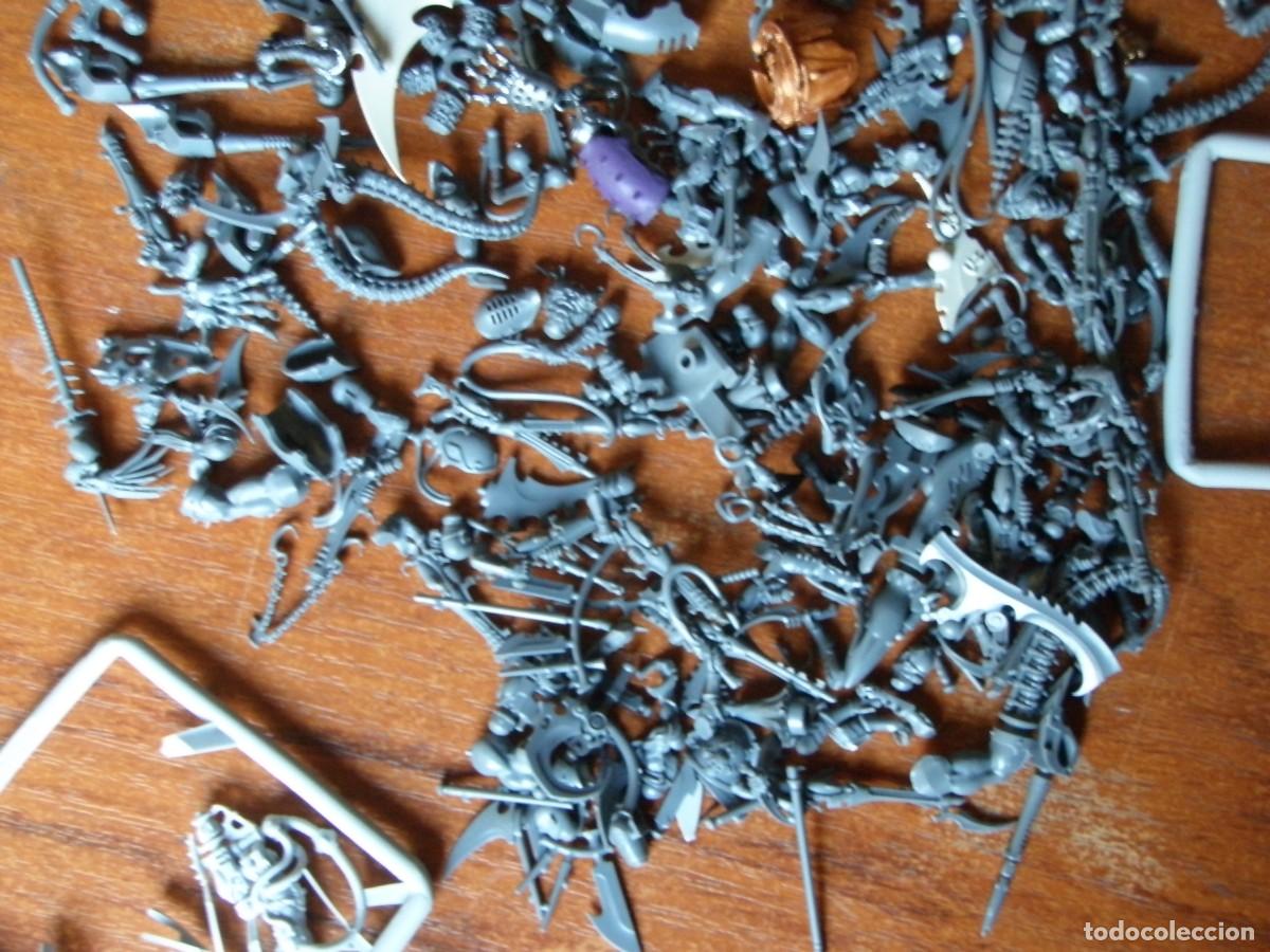 Juegos antiguos: MATERIAL VARIADO MUCHAS PIEZAS WARHAMMER - Foto 4