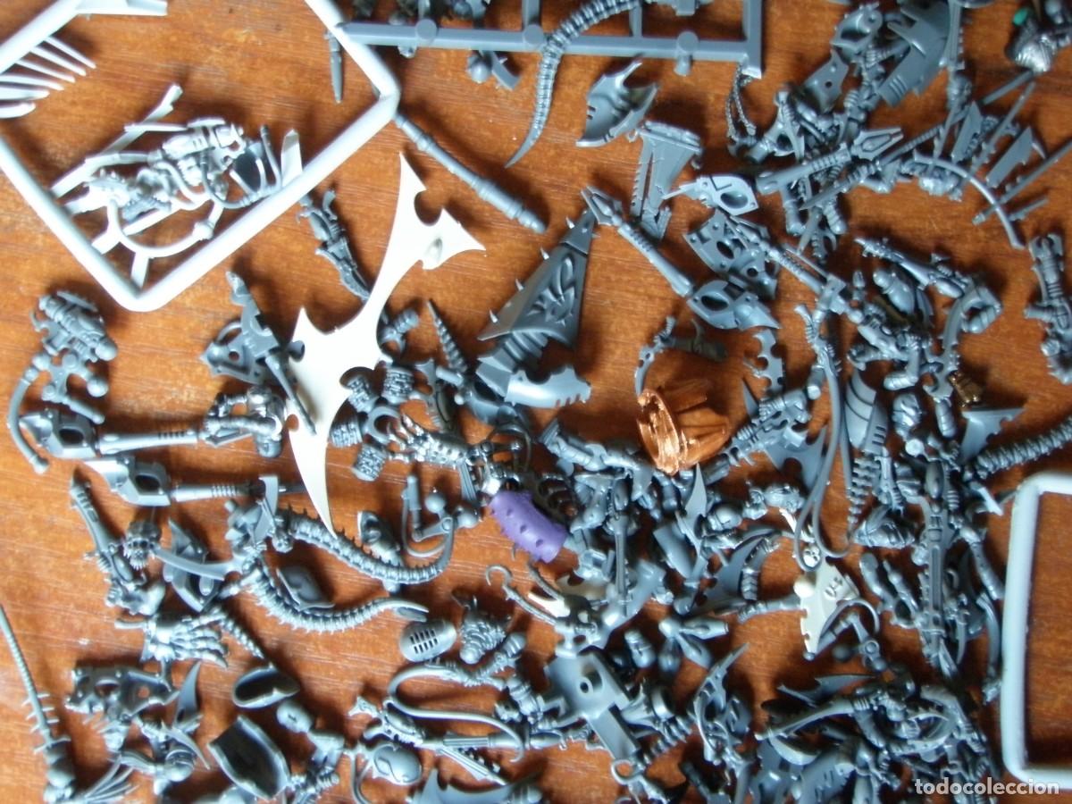 Juegos antiguos: MATERIAL VARIADO MUCHAS PIEZAS WARHAMMER - Foto 5