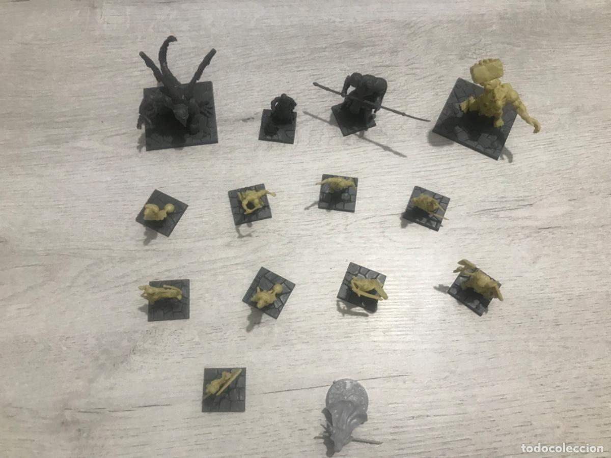 Juegos antiguos: Lote de figuras warhammer - Foto 3