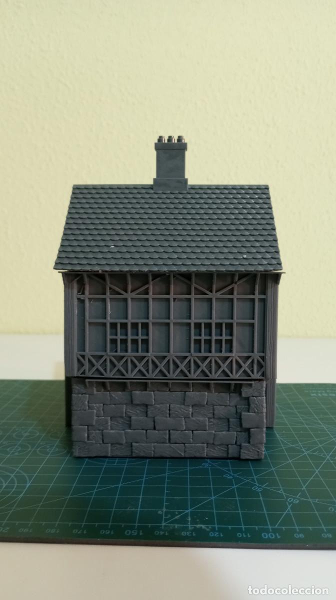 Juegos antiguos: Casa medieval dos pisos - Foto 3