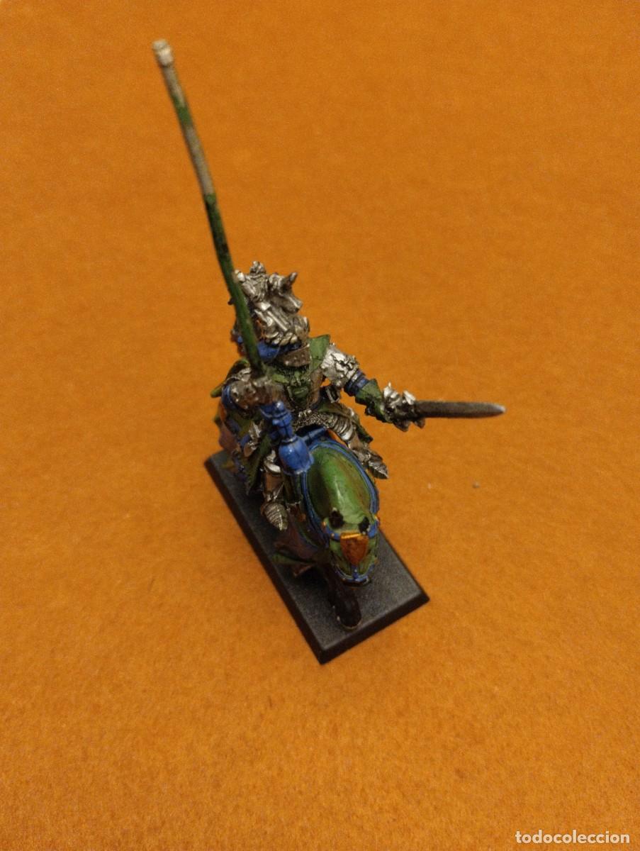 Juegos antiguos: Figura Warhammer a caballo - Foto 4
