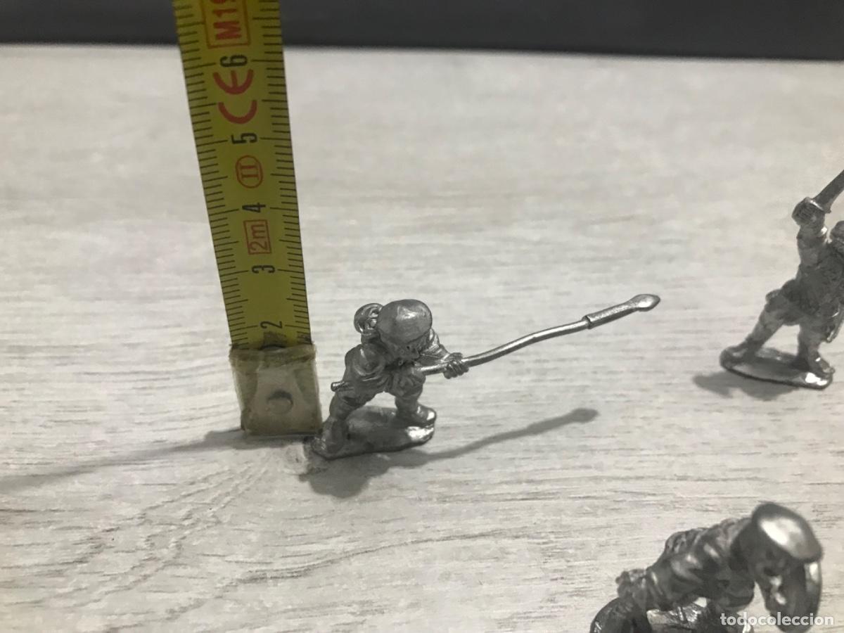 Juegos antiguos: Lote de 6 figuras de plomo tipo Warhammer - Foto 8