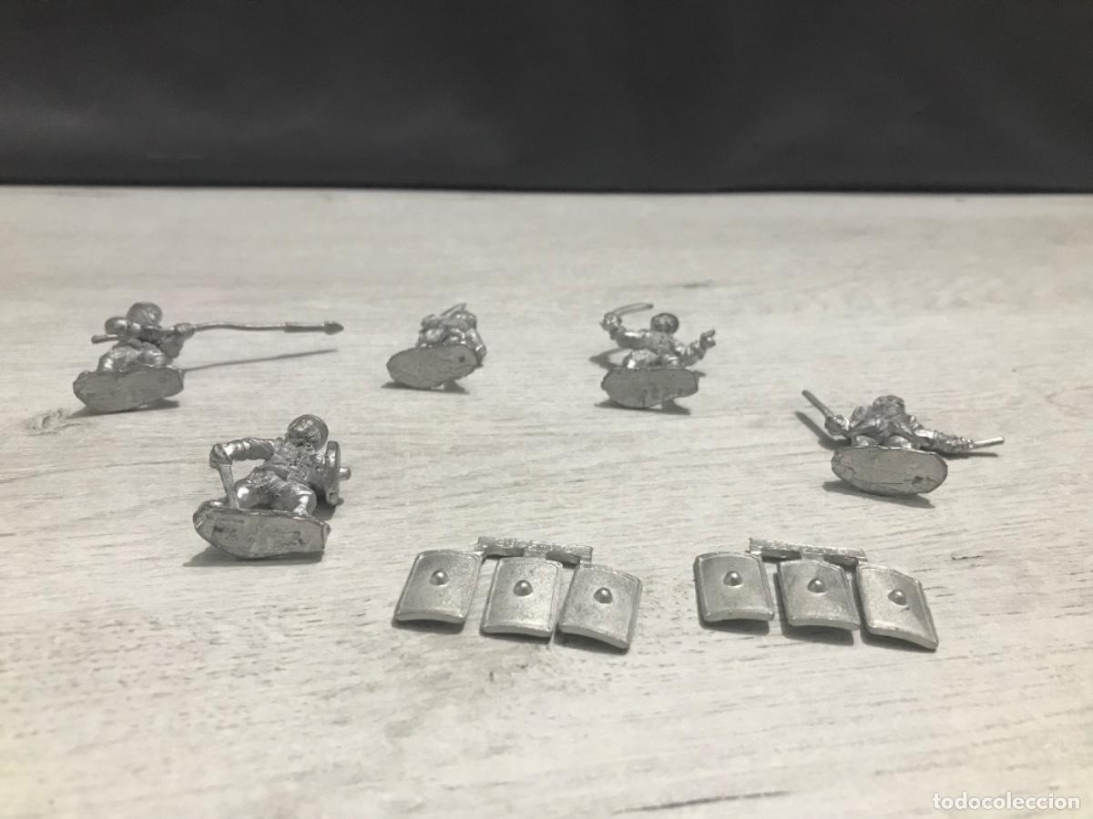 Juegos antiguos: Lote de 6 figuras de plomo tipo Warhammer - Foto 16