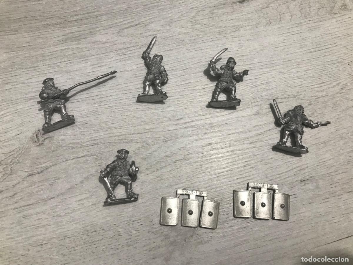 Juegos antiguos: Lote de 6 figuras de plomo tipo Warhammer - Foto 17
