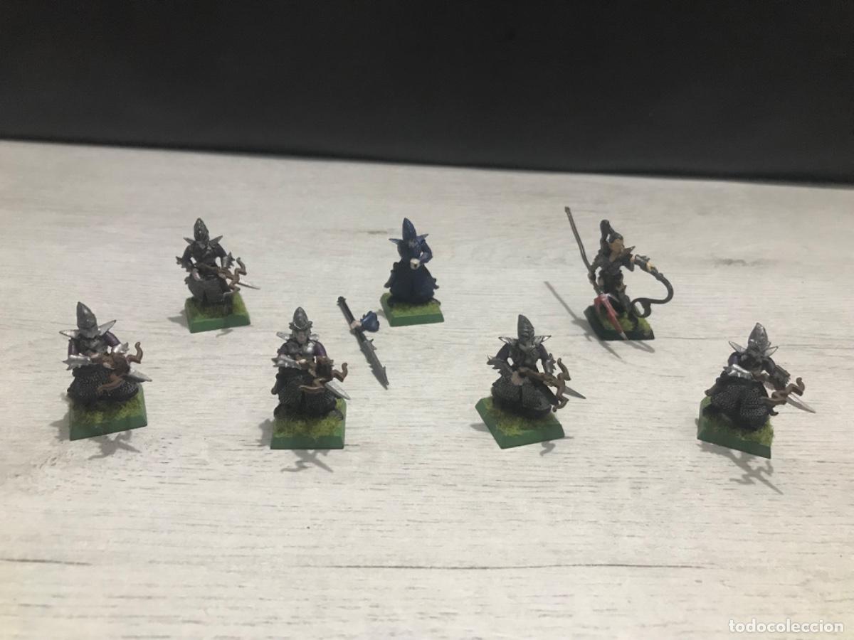Juegos antiguos: Lote de 7 figuras warhammer - Foto 1
