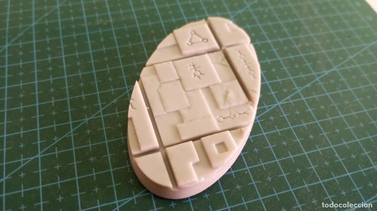 Juegos antiguos: 3 bases 75x42mm necrones - Foto 3